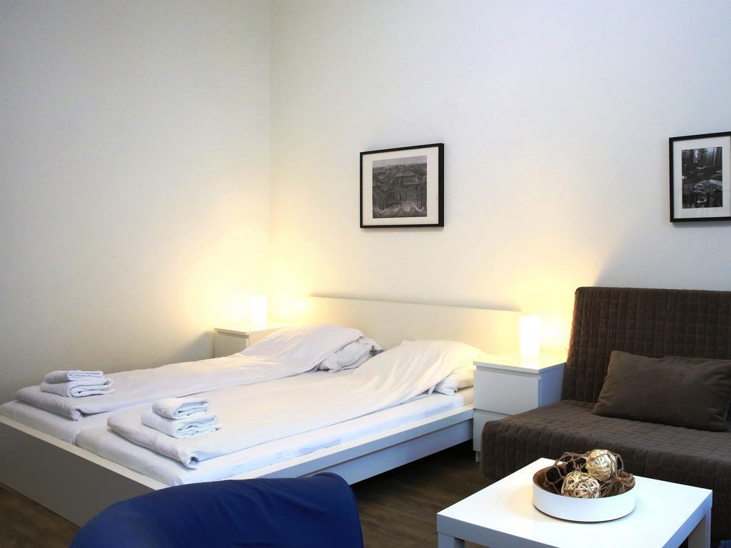 Flatprovider Comfort Eduard Apartment - Contactless Check In Vídeň Pokoj fotografie