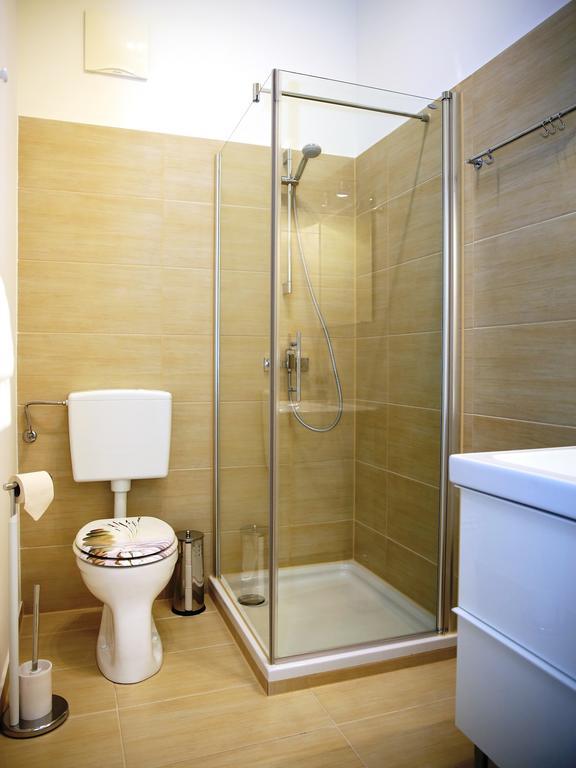 Flatprovider Comfort Eduard Apartment - Contactless Check In Vídeň Pokoj fotografie